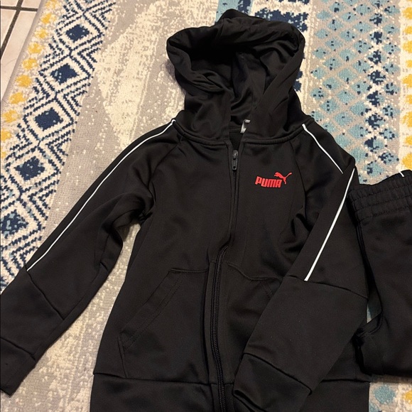 Puma Black Tracksuit with Red Logo. New condition. Full zip-up jacket. Sz.4T. - Picture 2 of 3
